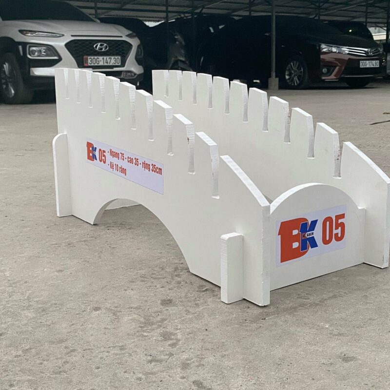 KỆ Gỗ NHỰA TRƯNG BÀY GẠCH BK05